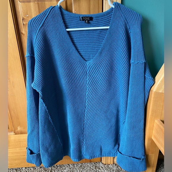 TCEC sweater - Picture 1 of 3